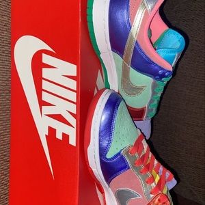 Nike Women Dunk Lows